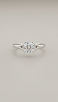 Cathedral platinum engagement ring with VS+ diamond