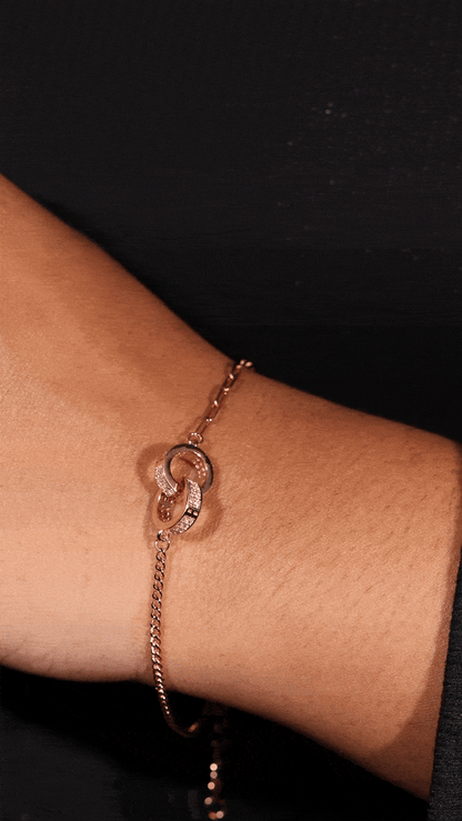 925 Silver Rose Gold Plated Interlocking Circle Bracelet with CZ Stones